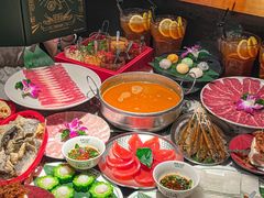 -禄婶鸡煲·打边炉