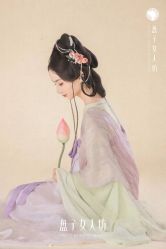-盘子女人坊生日照·摄影馆(华强店)