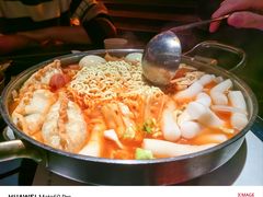 罗杰年糕部队火锅-양평식당·杨平食堂(华贸店)