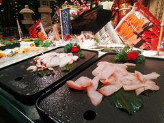 -四海一家自助餐(益田假日广场店)