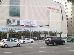 -宝健路步行街(Pedestrian Shopping Street)