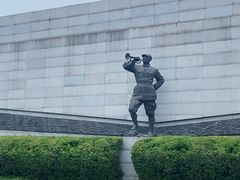 -侵华日军南京大屠杀遇难同胞纪念馆-停车场