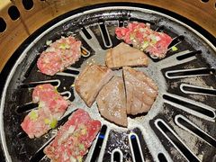 -炼火烤肉店