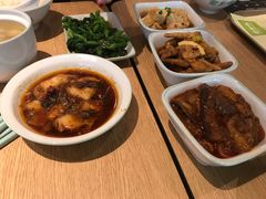 -老乡鸡(上海品尊国际中心店)