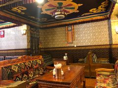 -嘎咓讓咘藏餐厅(团结新村店)