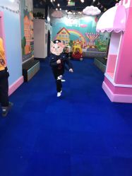 -咔叮卡丁·儿童室内赛车馆