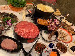 -鲜入围煮花胶鸡海鲜火锅