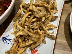 椒盐平菇-小四川菜馆(托乐嘉店)