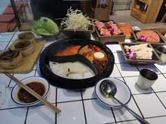 -卤校长重庆老火锅(南岗万达店)