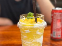 -Dang restaurant (patong phuket)