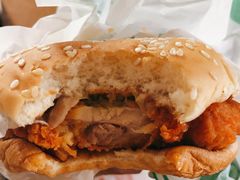 青花椒风味麦辣鸡腿汉堡-麦当劳(番禺信联大厦店)