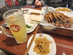 -三个大叔烤羊肉串·炭炉砂锅菜(西三旗店)