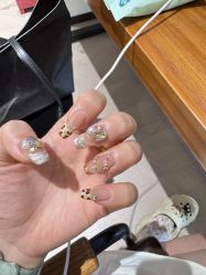 -尤米一站式美甲美睫