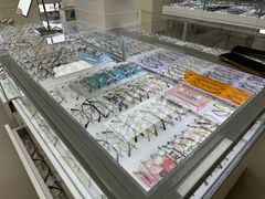 -潘多拉眼镜·蔡司依视路明月(潘家园店)
