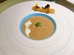 黑松露奶油蘑菇汤-晶雅花园西餐厅(南京首店)
