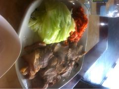 菜包肉-郑阿姨的家·이모네·韩料&烤肉(武川路店)