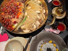 -色響火锅(恒隆广场店)