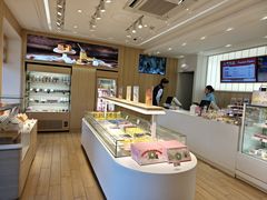 -好利来(东四店)