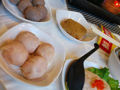 -鲜入围煮花胶鸡海鲜火锅