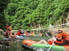-安吉龙王山峡谷漂流