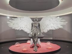 -涨巢·潮玩水疗局