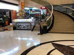 -南宁世纪君悦大酒店(青秀万达滨湖路地铁站店)