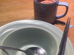 -蜜桃餐厅·伴山(湖滨商业街店)