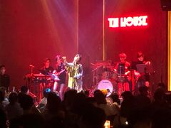 -TZ House音乐现场(来福士中心店)