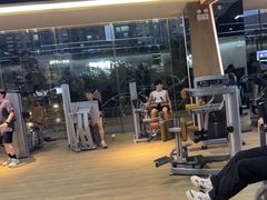 -威克健身游泳(万菱汇店)