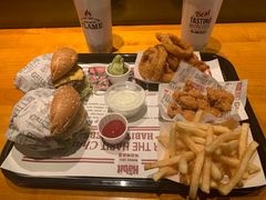-The Habit Burger Grill 哈比特汉堡(复兴soho店)