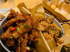 炸鸡翅一半一半-富乐满韩国正宗炸鸡韩国料理(虹泉路店)