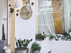 -拾壹cafe·工作室