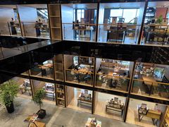 -半山书局(新世纪商城店)