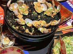 -何师烧烤Pro ·江湖川菜·小龙虾·精酿(太古里旗舰店)
