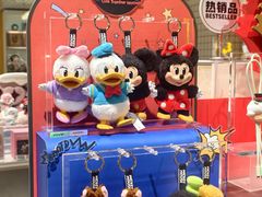 -泡泡玛特POPMART(上海环球港店)