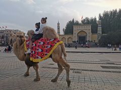 -艾提尕尔清真寺