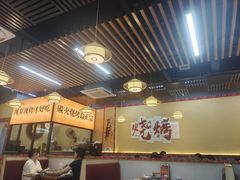-炖四方东北铁锅炖·烧烤小龙虾(中豪国际店)