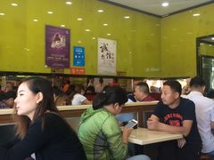 大堂-龙记桂林米粉(财满街店)