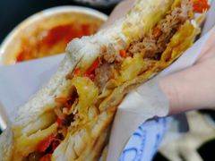 劲辣剁椒肉夹馍-香探花·擀面皮肉夹馍(北苑店)