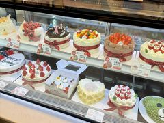 -花花卷卷·鲜食蛋糕(静安久光百货店)