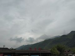 -安吉龙王山峡谷漂流