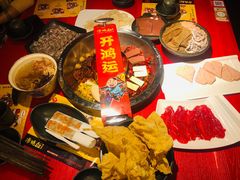 -谭鸭血老火锅(万象九宜城店)