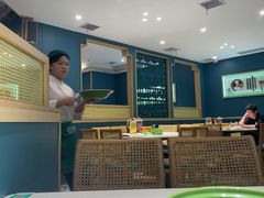 -绿草地·湘菜(7mall店)