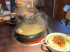 -芸鲜季·云南野生菌餐厅· 云南风物味研社(闵行店)