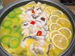 -山城外·非遗酸菜鱼(蜀都万达店)