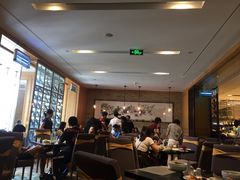 -安徽饭店·白鹭阁自助餐厅(梅山路店)