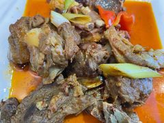 -何猫特色黄焖羊肉