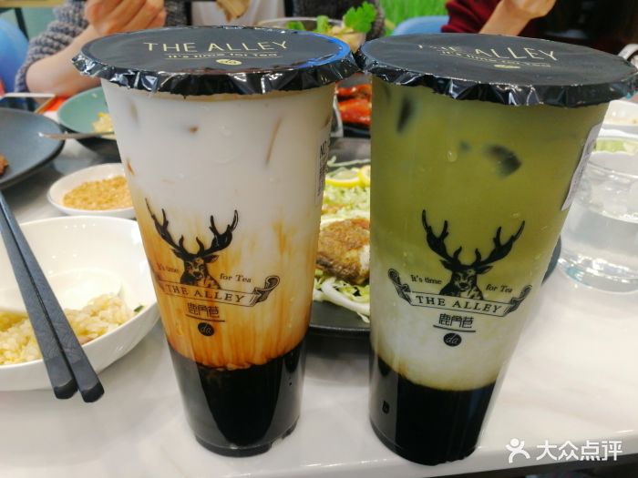 鹿角巷the alley(海岸城店)黑糖鹿丸鲜奶图片