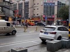 -食上东新街美食街区(民乐新都会店)