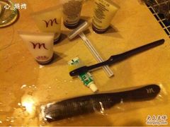 质量超低的洗漱用具-深圳东方银座酒店